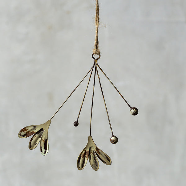 Vintage Metal Mistletoe Sprig - Pistachio