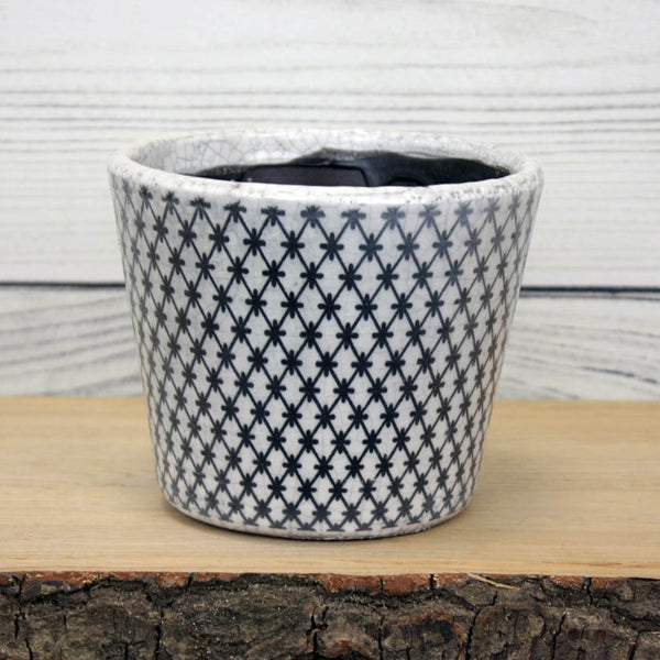 Old Style Dutch Pot - Black - various designs available