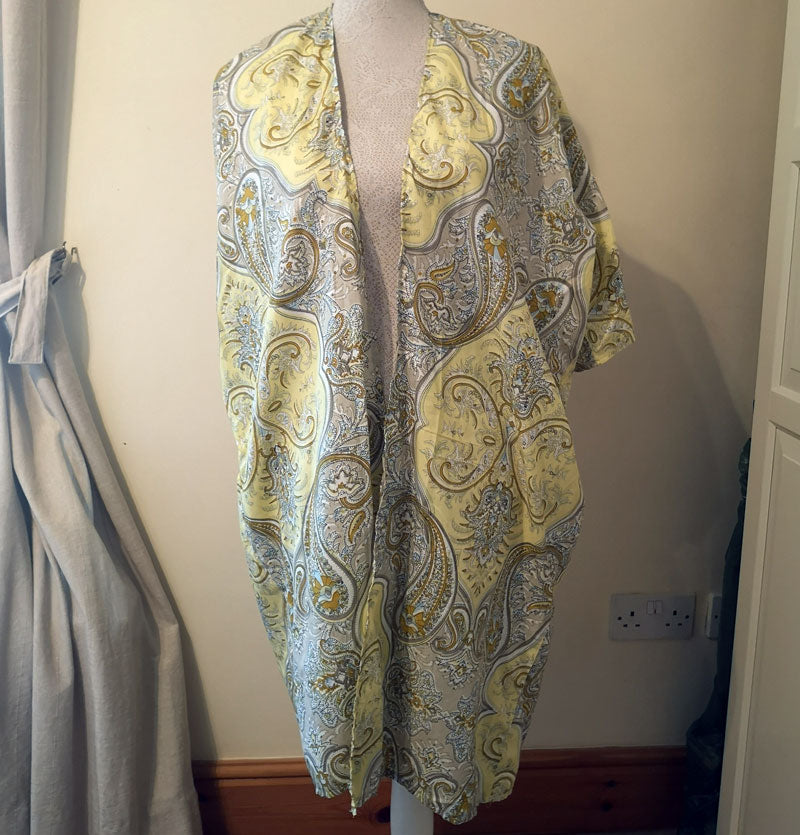 Handmade Upcycled Loose-fitting Kimono - Pastel Paisley