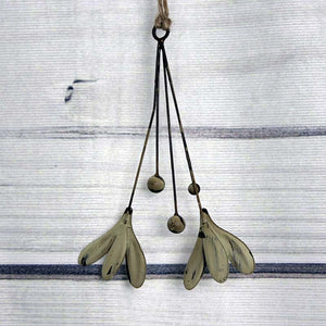 Vintage Metal Mistletoe Sprig - Pistachio