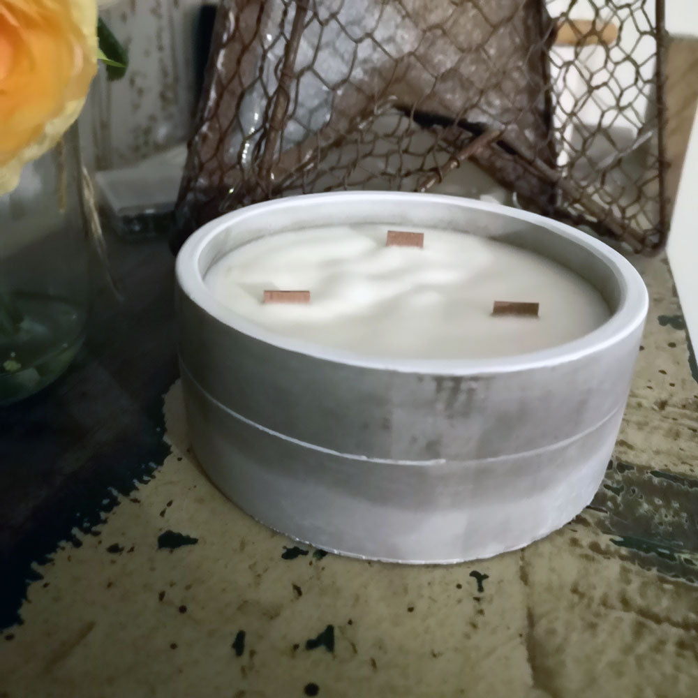 Large Round Wooden Wick Concrete Soy Wax Candle - Patchouli & Dark Amber