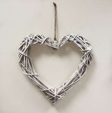 White Rattan Heart - 2 sizes available